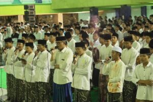 Meniti Jejak Isra’ Mi’raj melalui Lantunan Shalawat Burdah